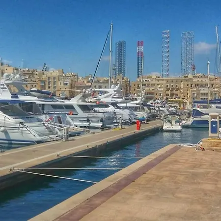 !! Studio !! Marina !! Three Cities , Valletta